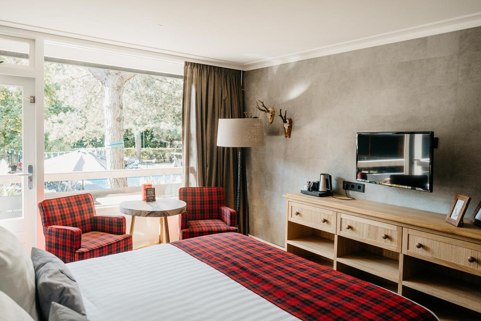 Badhotel Hotel